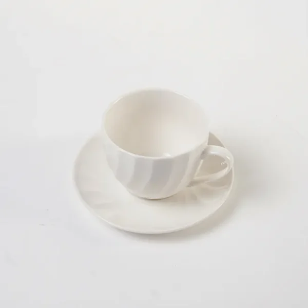 modern-custom-tea-set-white-glaze-ceramic-coffee-cup-and-saucer-wholesale-2