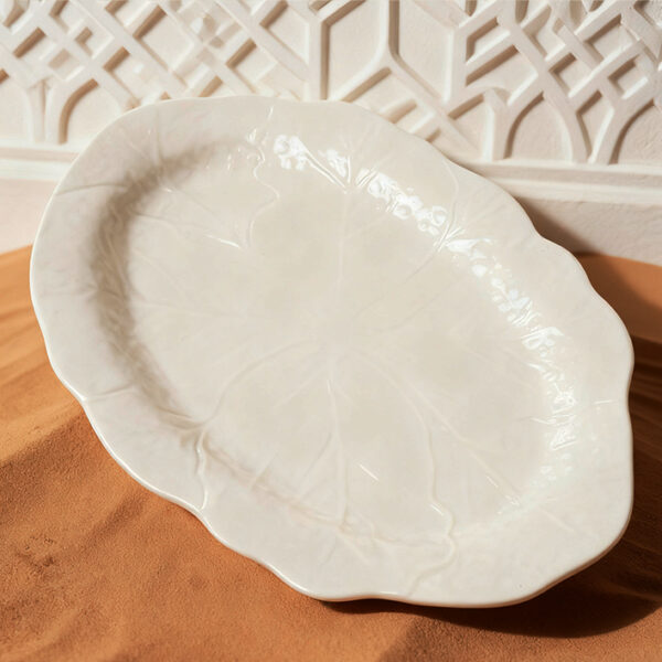 Wholesale Ceramic Plate with Cabbage Series Relief Patterns, Custom Restraunt Dinnerware - Image 4