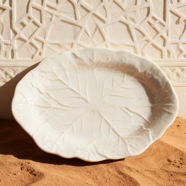 Wholesale Ceramic Plate with Cabbage Series Relief Patterns, Custom Restraunt Dinnerware - Image 2