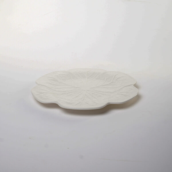 Wholesale Ceramic Plate with Cabbage Series Relief Patterns, Custom Restraunt Dinnerware - Image 4